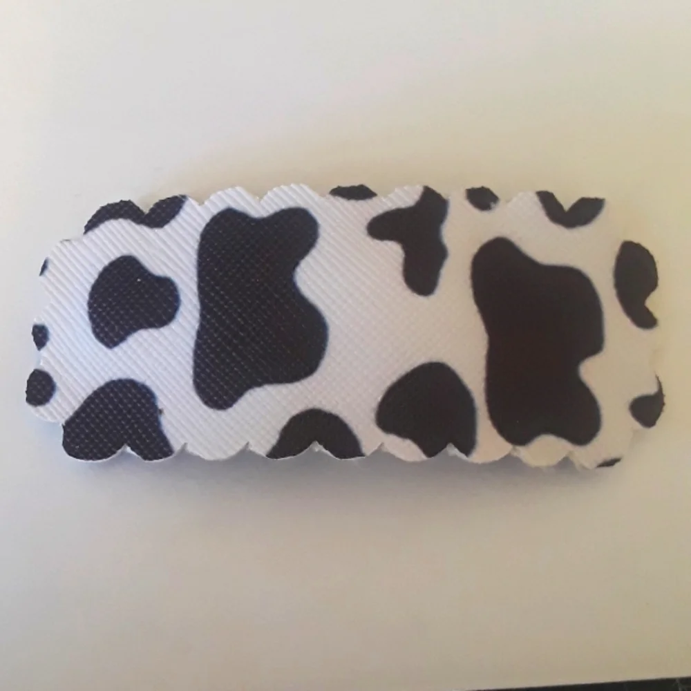 cow print snap clip